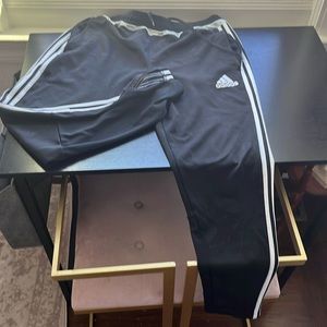 Men’s adidas climacool soccer pants size L